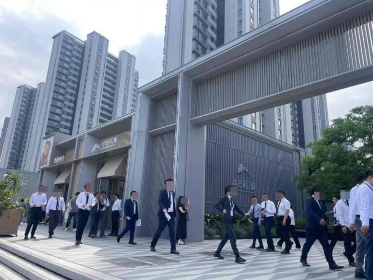 拆除承重架构
、阳台改为卫生间……装修别“任性” 违规要担责