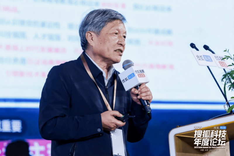 “雅意”的餐厅不再是梦想 墙壁纸最为色彩上的点缀
