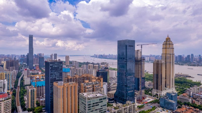 小户型的卫生间装修如何设计，一体式与干湿分离哪个好�

？